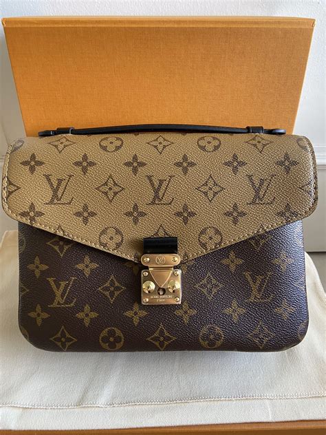 lv pochette metis 2020|Lv pochette metis price.